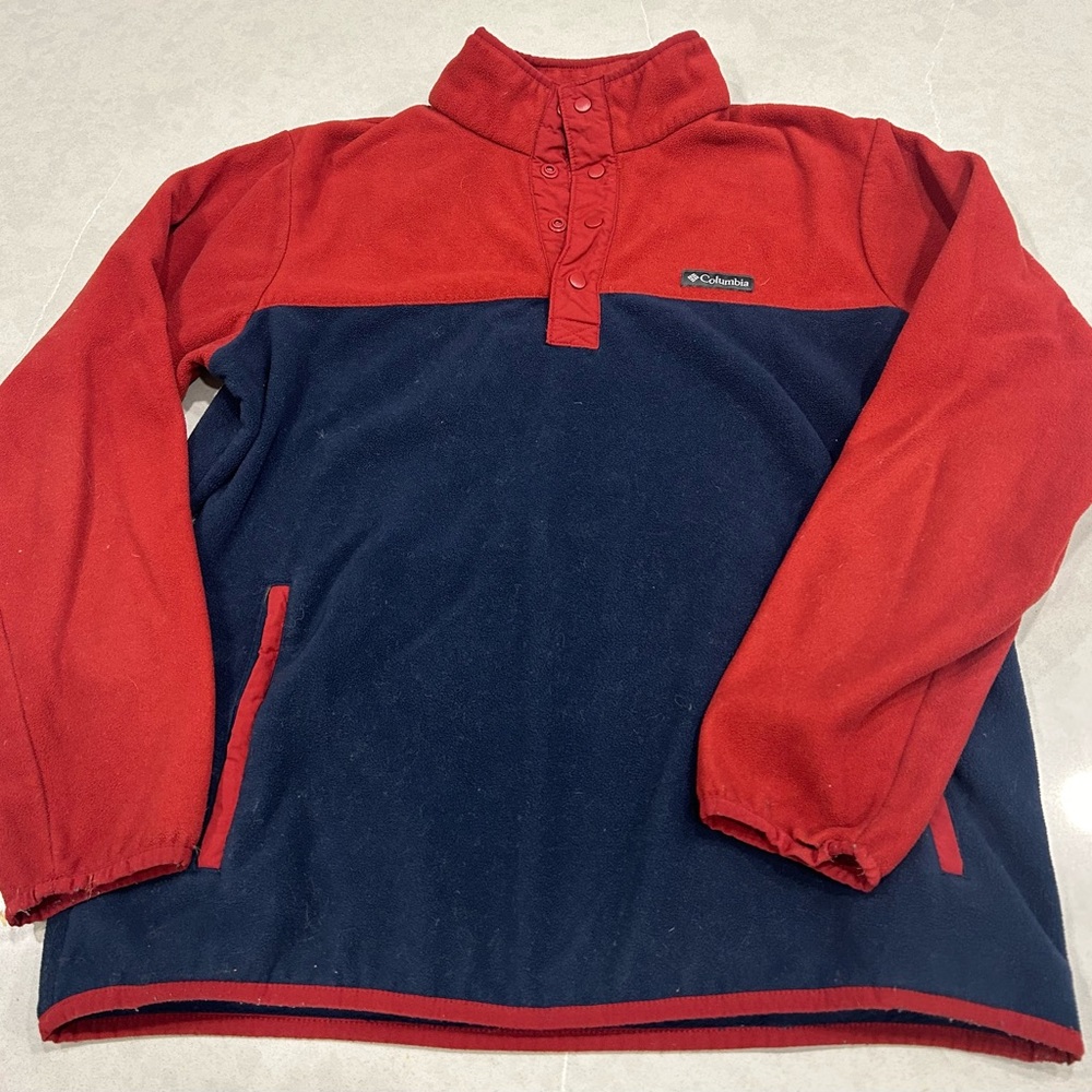 Men’s Columbia fleece pullover size medium